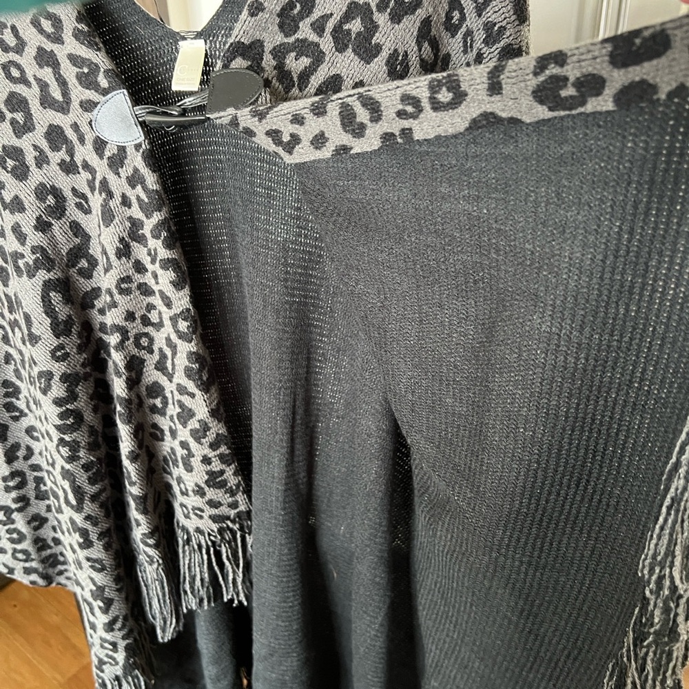 Leopard Print Fringe Poncho#1 - Picture 6 of 7